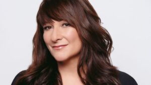 Kate Davis Comedic Keynote Speaker